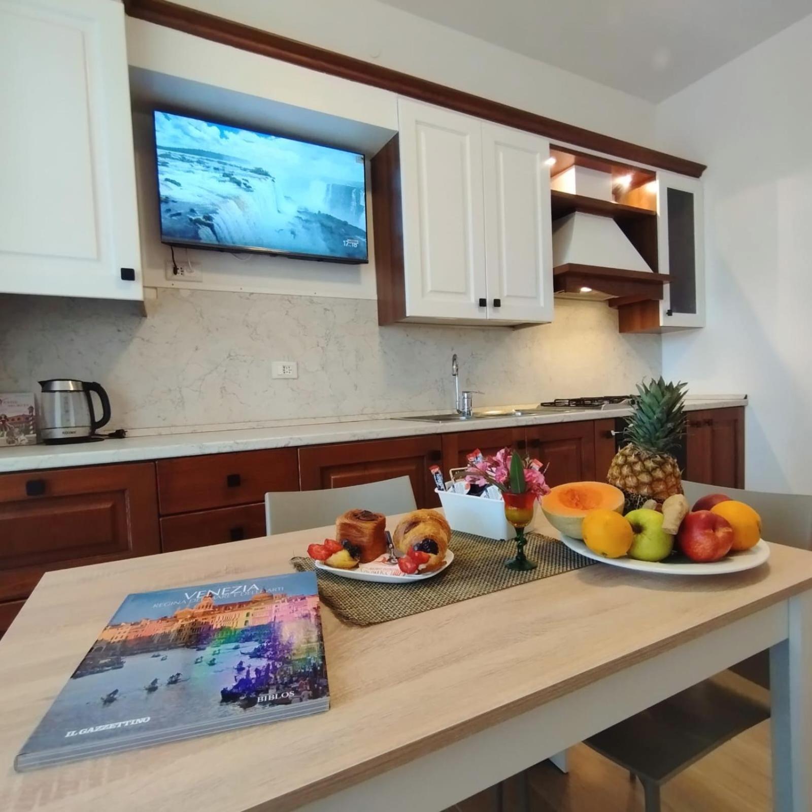 Gate To Venice Apartment เมสเตร ภายนอก รูปภาพ