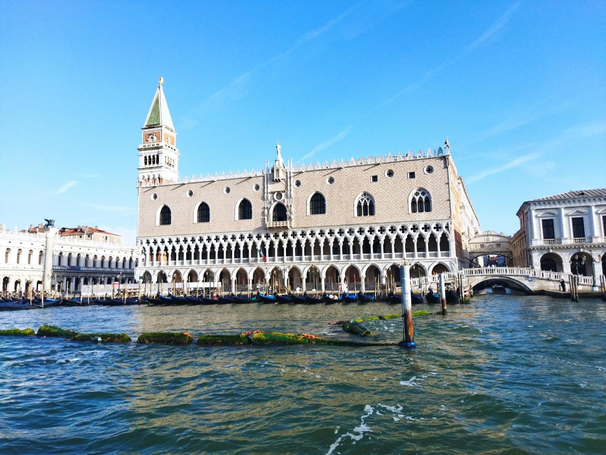 Gate To Venice Apartment เมสเตร ภายนอก รูปภาพ
